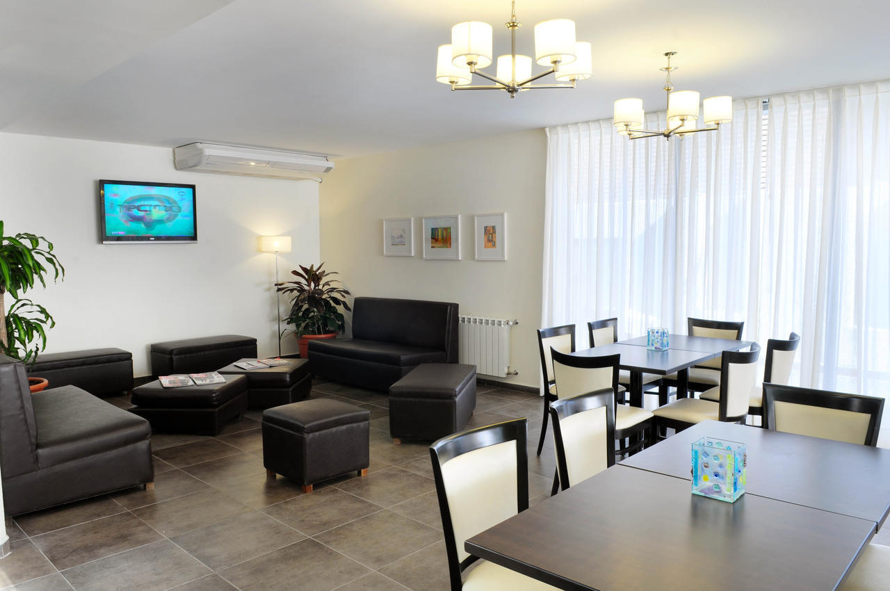 Hotel Ranqueles Villa Carlos Paz Esterno foto