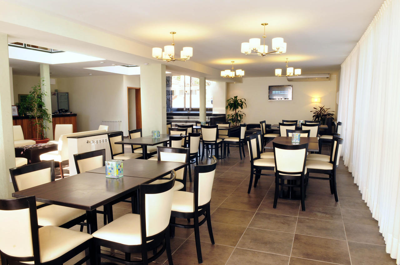 Hotel Ranqueles Villa Carlos Paz Esterno foto